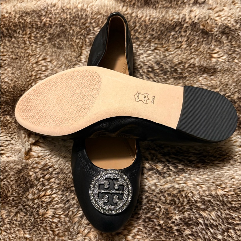 Tory Burch Black Leather Silver Logo Ballet Flats size 10.5 Crystal Medallions - Picture 4 of 6